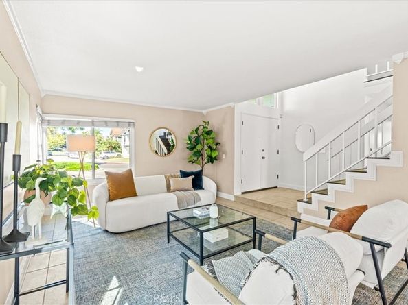 3 Christamon W, Irvine CA 92620