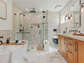 2316 La Linda Place, Newport Beach CA 92660