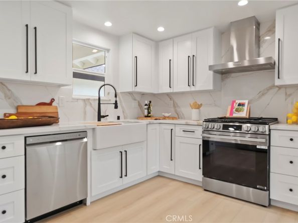 2316 La Linda Place, Newport Beach CA 92660