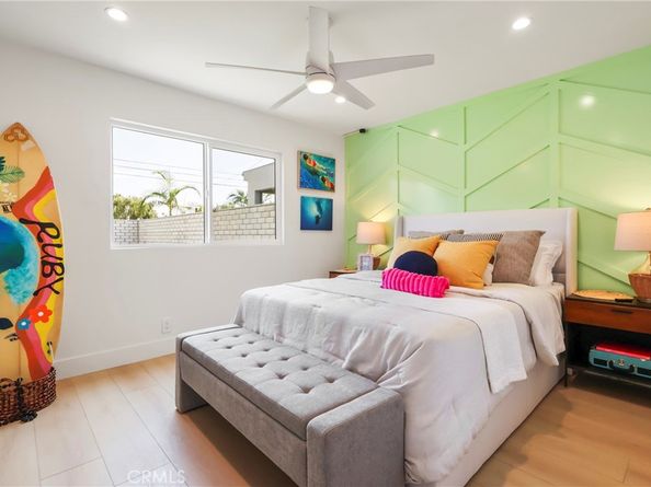 2316 La Linda Place, Newport Beach CA 92660