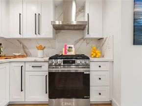 2316 La Linda Place, Newport Beach CA 92660