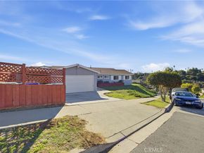 4975 Loris, San Diego CA 92105