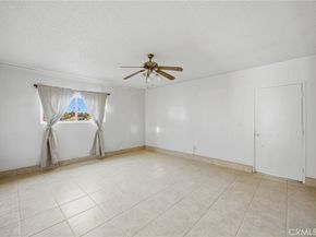 4975 Loris, San Diego CA 92105