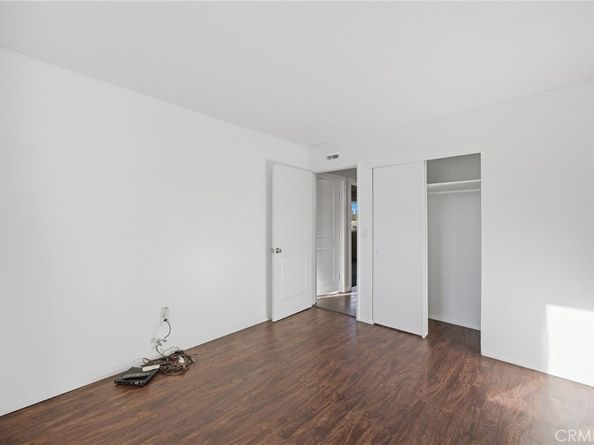 4975 Loris, San Diego CA 92105