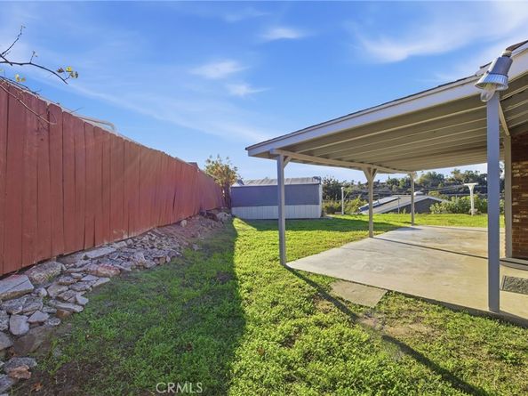 4975 Loris, San Diego CA 92105