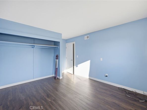 4975 Loris, San Diego CA 92105