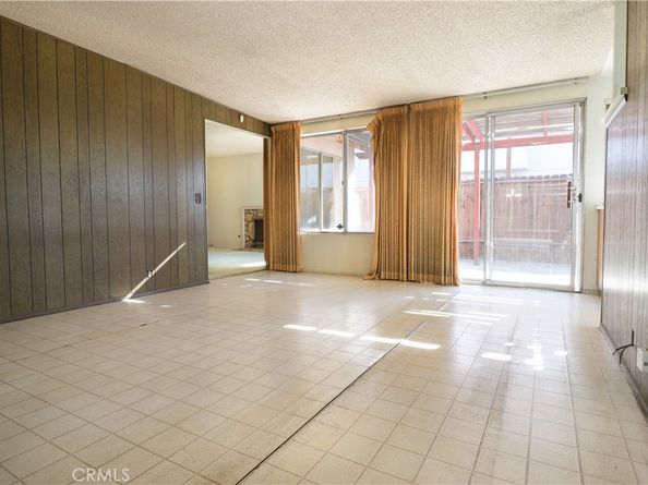 20119 Galway, Carson CA 90746