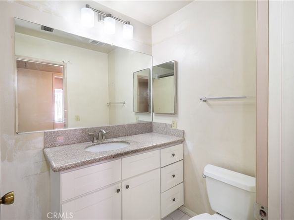 20119 Galway, Carson CA 90746