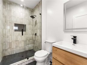 4926 Templeton Street, Los Angeles CA 90032