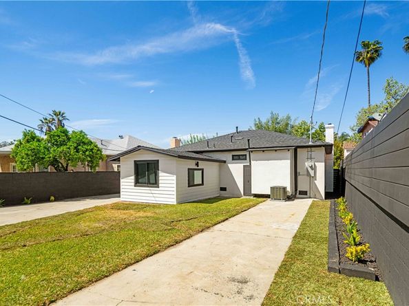 4926 Templeton Street, Los Angeles CA 90032