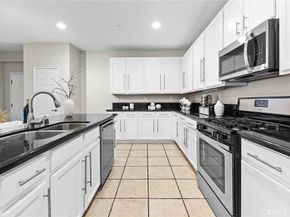 7353 W Ellena W 64, Rancho Cucamonga CA 91730