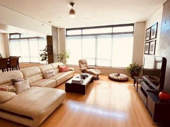 1111 S Grand 1015, Los Angeles CA 90015