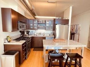 1111 S Grand 1015, Los Angeles CA 90015