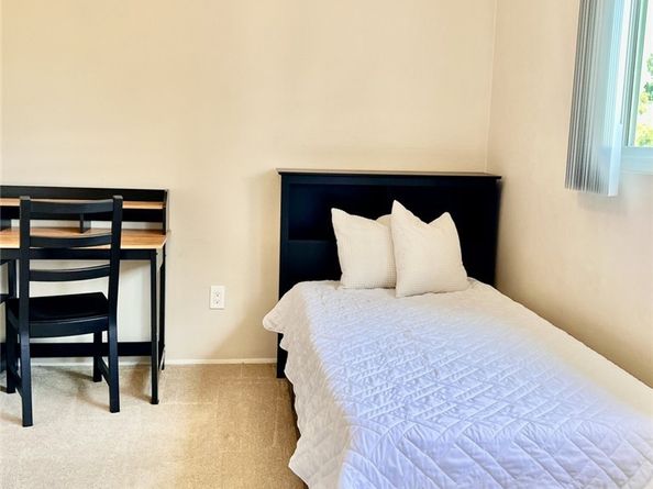 9773 Genesee Avenue, San Diego CA 92121