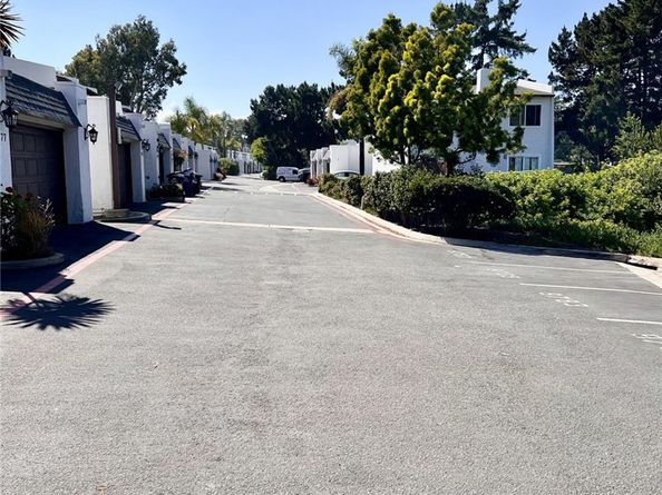 9773 Genesee Avenue, San Diego CA 92121