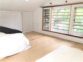 1860 N Summit Avenue, Pasadena CA 91103