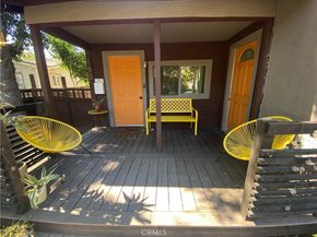 1860 N Summit Avenue, Pasadena CA 91103