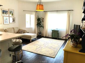 1860 N Summit Avenue, Pasadena CA 91103