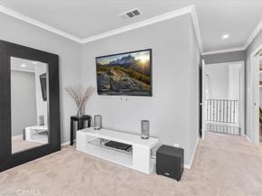 2116 S Cloverdale, Los Angeles CA 90016