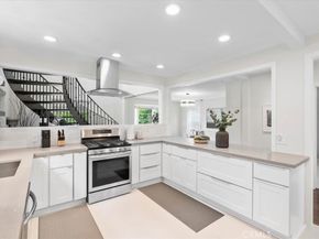 2116 S Cloverdale, Los Angeles CA 90016