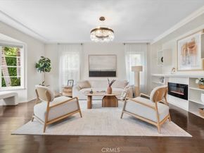 2116 S Cloverdale, Los Angeles CA 90016