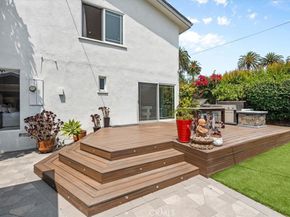 2116 S Cloverdale, Los Angeles CA 90016