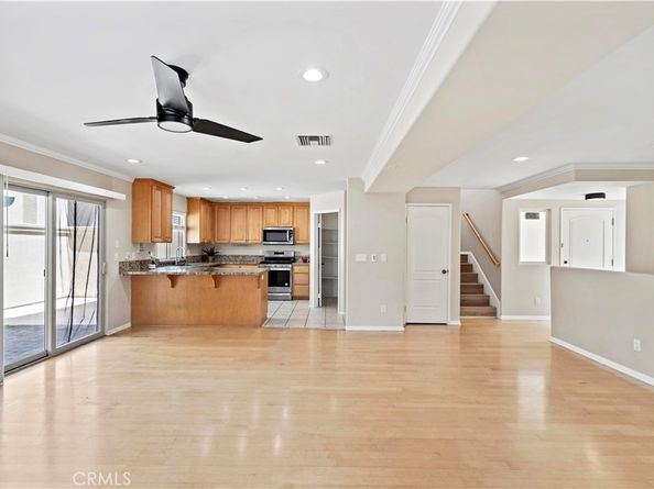 3919 W 242nd Street A, Torrance CA 90505
