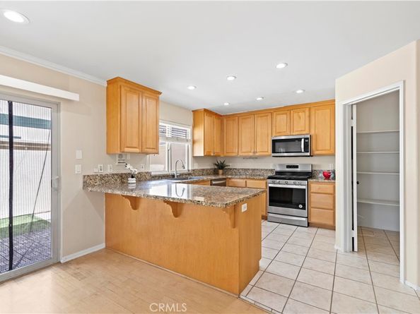 3919 W 242nd Street A, Torrance CA 90505