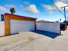 165 E Eldridge Street, Long Beach CA 90807