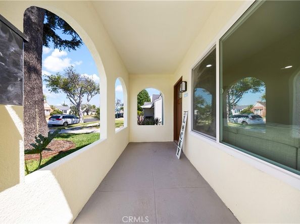 1810 S Raymond Avenue, Alhambra CA 91803