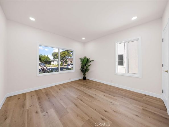 1810 S Raymond Avenue, Alhambra CA 91803