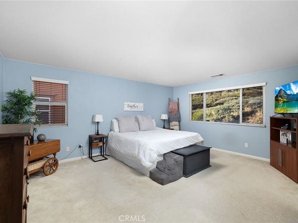 653 E Gardenia Drive, Azusa CA 91702