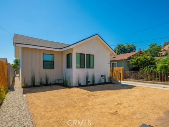 2672 Newell, Los Angeles CA 90039