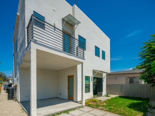 2672 Newell, Los Angeles CA 90039