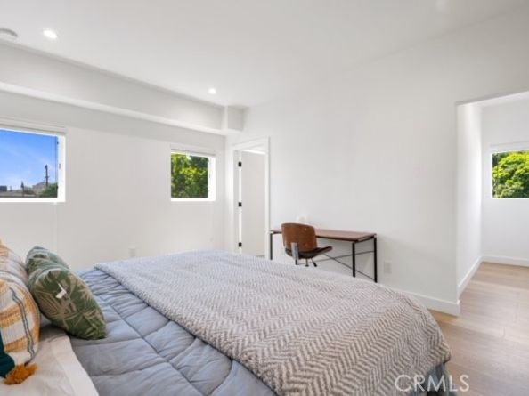 2672 Newell, Los Angeles CA 90039