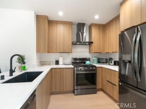 2672 Newell, Los Angeles CA 90039