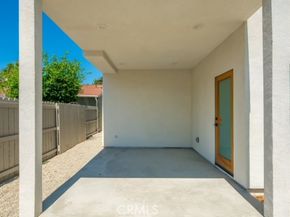 2672 Newell, Los Angeles CA 90039