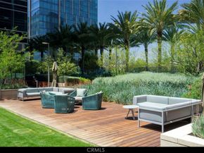 877 Francisco 517, Los Angeles CA 90017