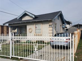 1353 1353 W 90th, Los Angeles CA 90044