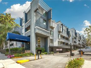 1940 N Highland Avenue 3, Los Angeles CA 90068