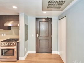 2939 Leeward Avenue #512, Los Angeles CA 90005