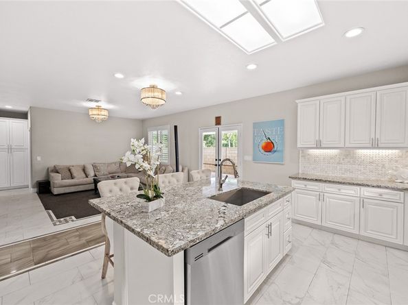 125 E Saint Andrews, Ontario CA 91761