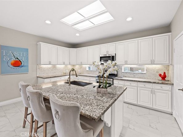 125 E Saint Andrews, Ontario CA 91761