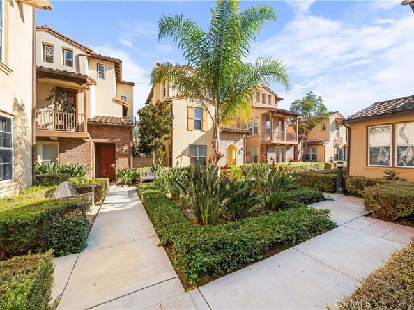 39 Tall Oak, Irvine CA 92603