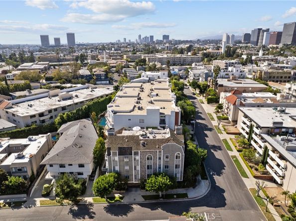 1601 Hilts Avenue 3, Los Angeles CA 90024