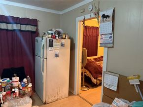 1229 S Indiana, Los Angeles CA 90023