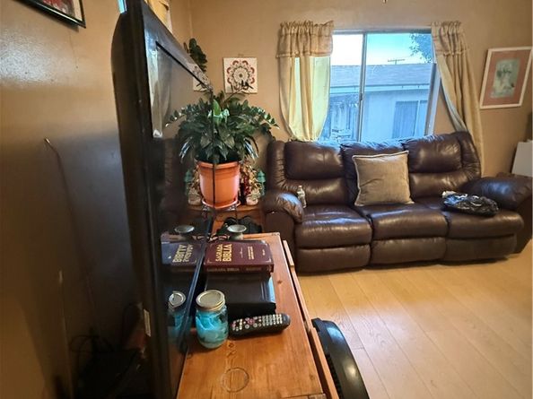 1229 S Indiana, Los Angeles CA 90023