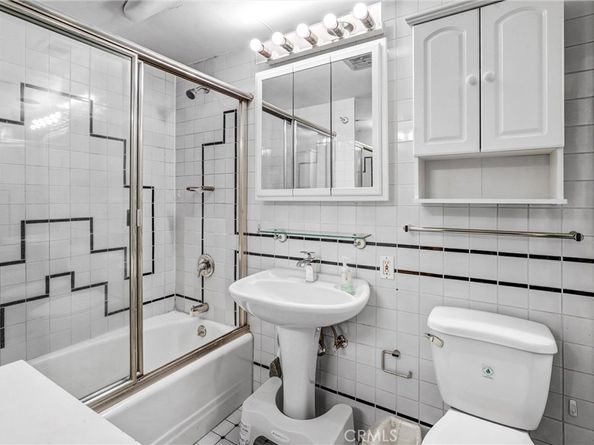 969 Hilgard Avenue 706, Los Angeles CA 90024