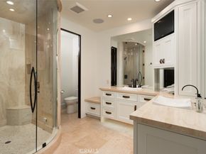 26 S La Senda Drive, Laguna Beach CA 92651