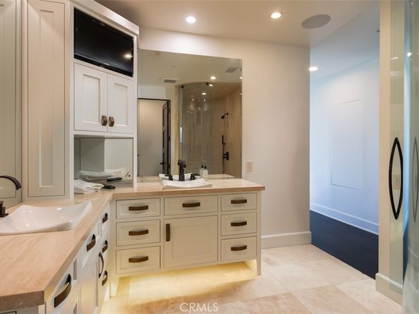 26 S La Senda Drive, Laguna Beach CA 92651